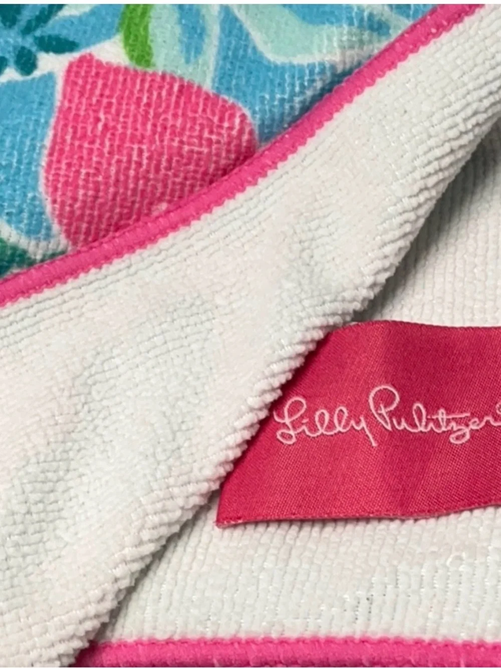 Lilly Pulitzer lounge beach towel 40x72